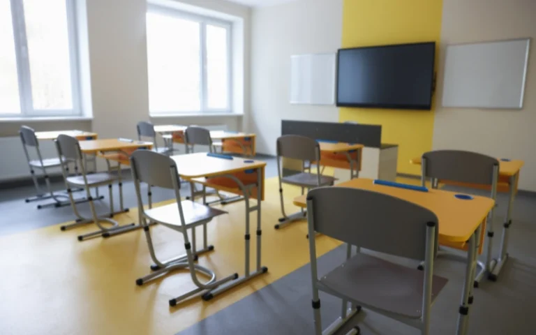 Top Benefits of Professional School Cleaning Services